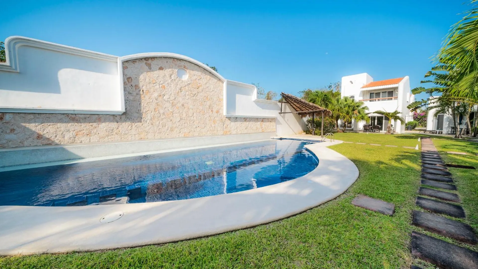 Luxury 3 Bedroom Villa With Pool - At Playacar II - Mayamar G9 Playa del Carmen