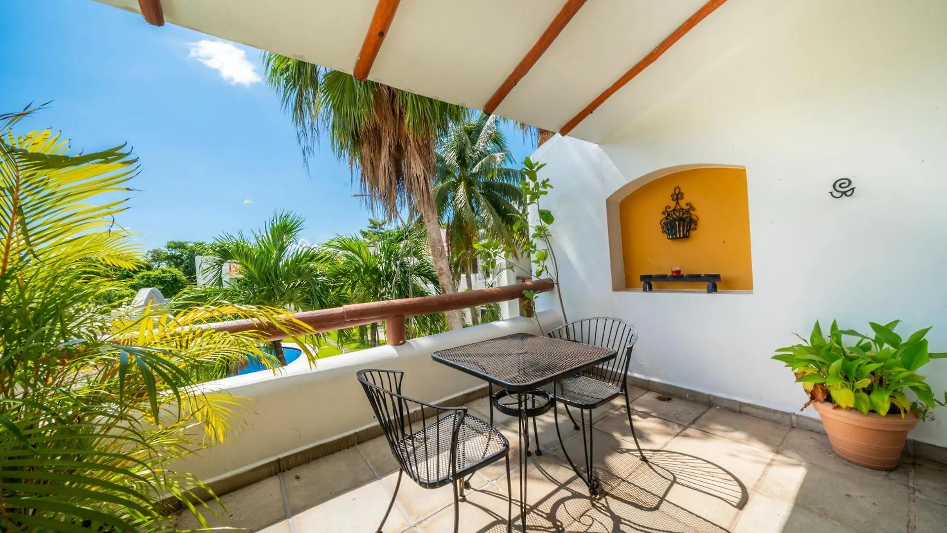 Luxury 3 Bedroom Villa With Pool - At Playacar II - Mayamar G9 Playa del Carmen Mexico